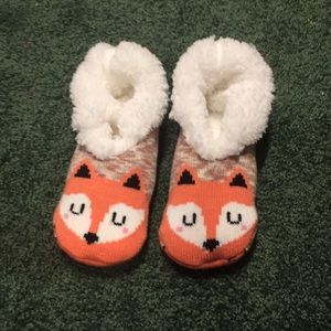 Fuzzy fox slippers